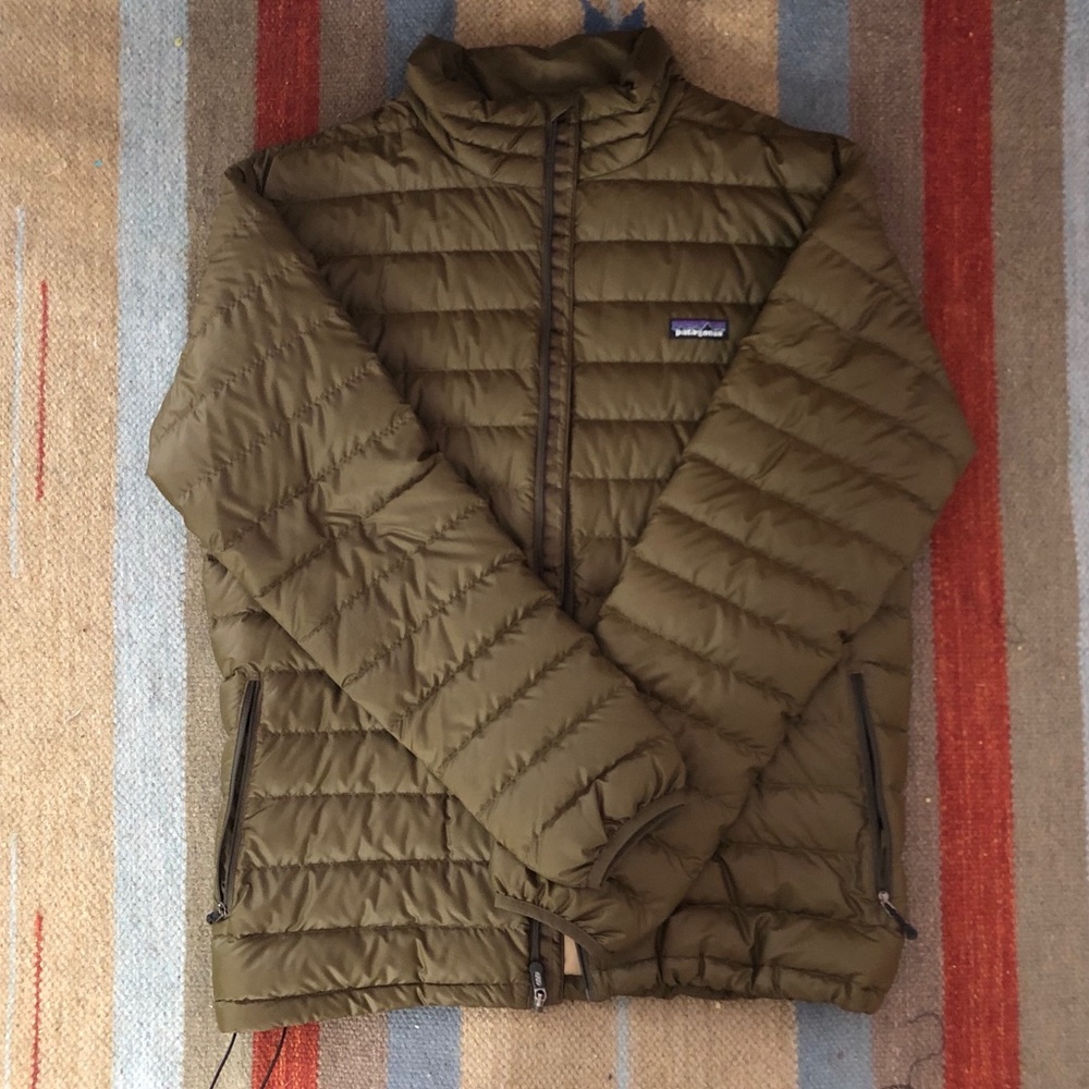 Men’s Patagonia Down Jacket.